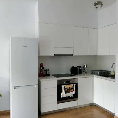 Apartament Beautiful 1 Bed Apt. By The Sea *