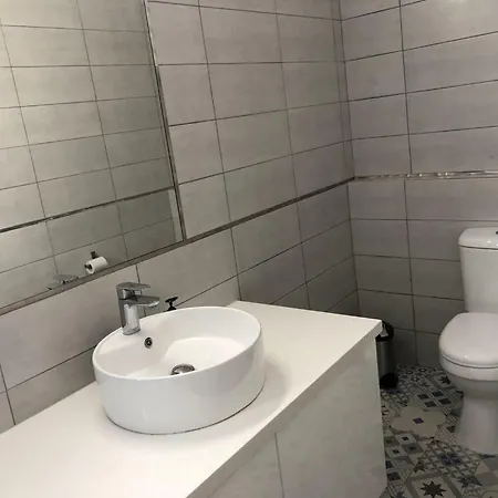 Апартаменты Beautiful 1 Bed Apt. By The Sea Лимасол